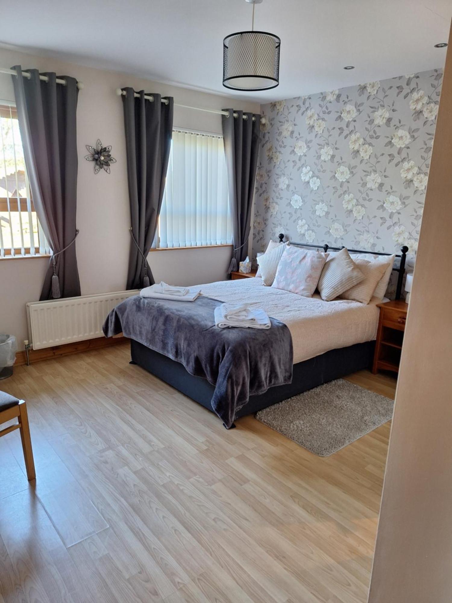 לינה וארוחת בוקר קולריין Rockhill Hospitality מראה חיצוני תמונה