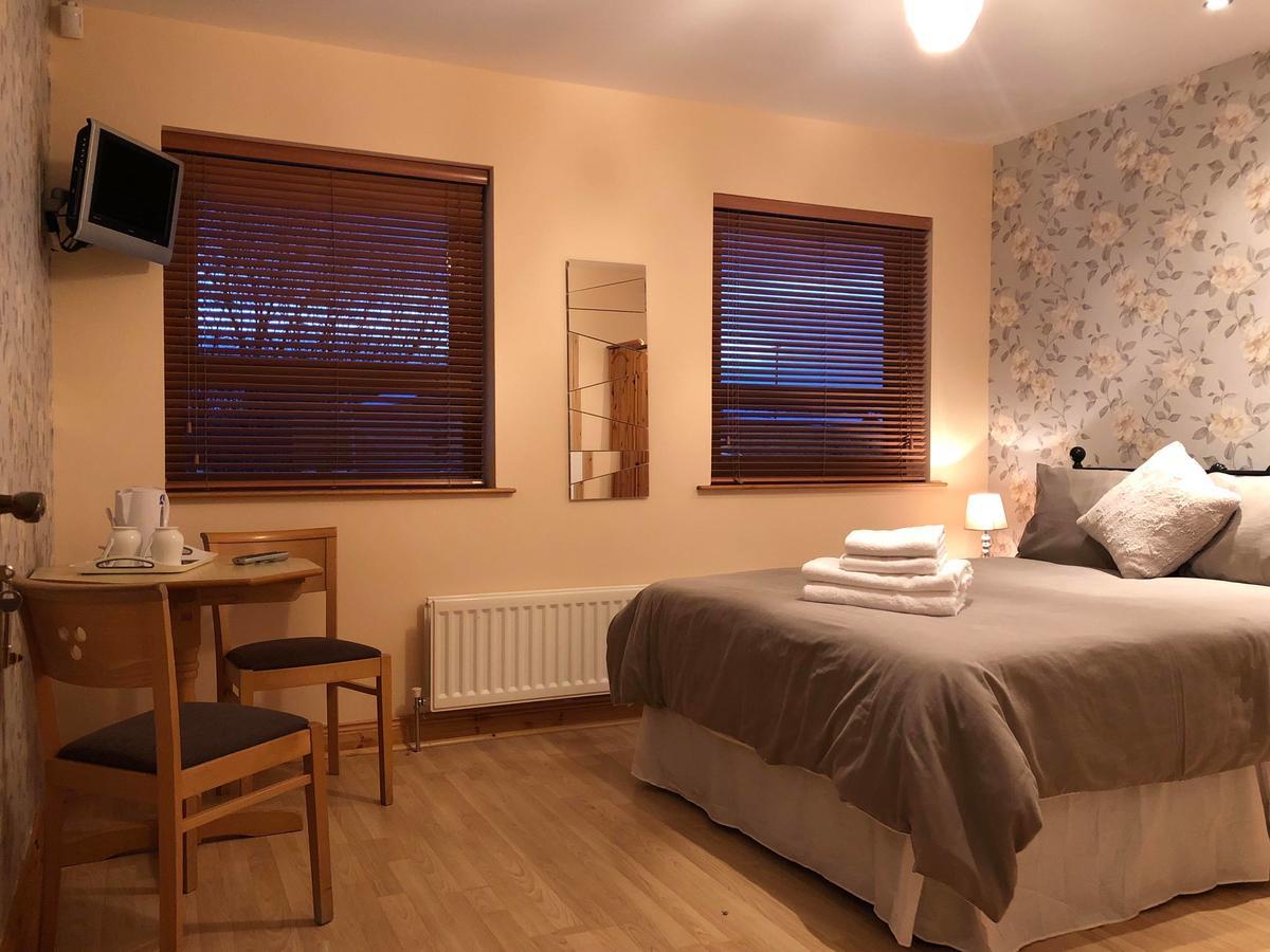לינה וארוחת בוקר קולריין Rockhill Hospitality מראה חיצוני תמונה