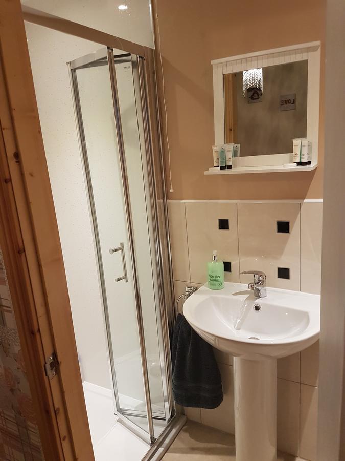 לינה וארוחת בוקר קולריין Rockhill Hospitality מראה חיצוני תמונה